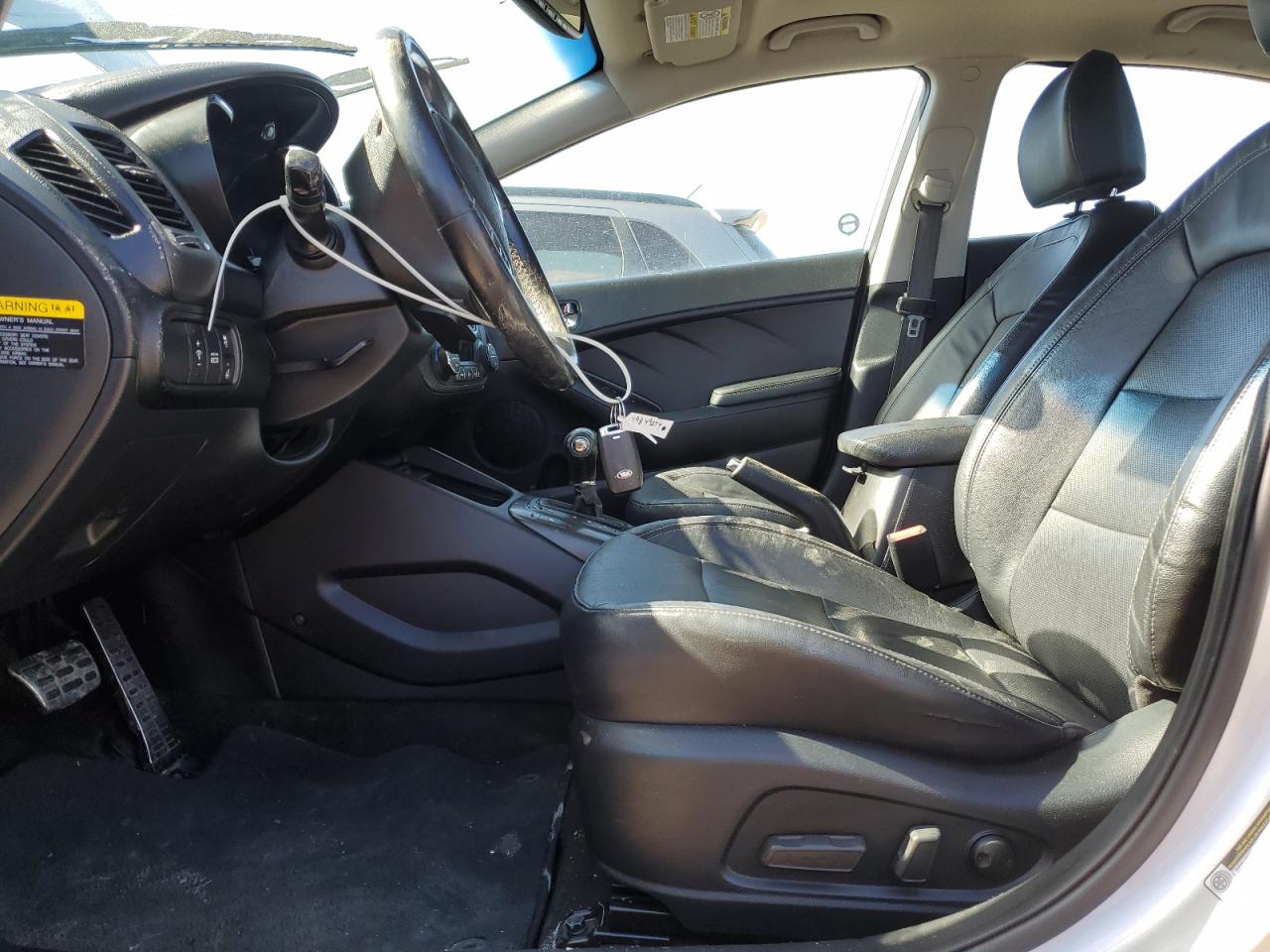 2015 Kia Forte Ex VIN: KNAFZ4A89F5260417 Lot: 49849274