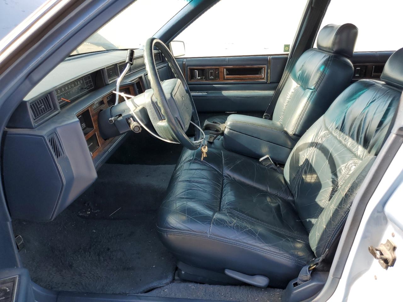 1992 Cadillac Deville VIN: 1G6CD53B2N4330334 Lot: 52239684