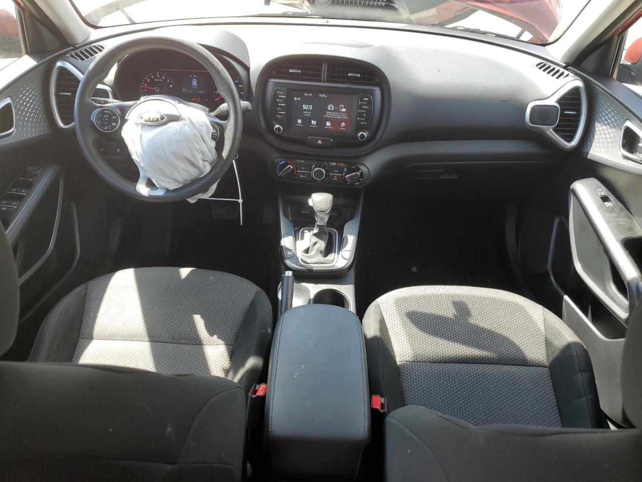 2020 Kia Soul Lx VIN: KNDJ23AU4L7106996 Lot: 52748124