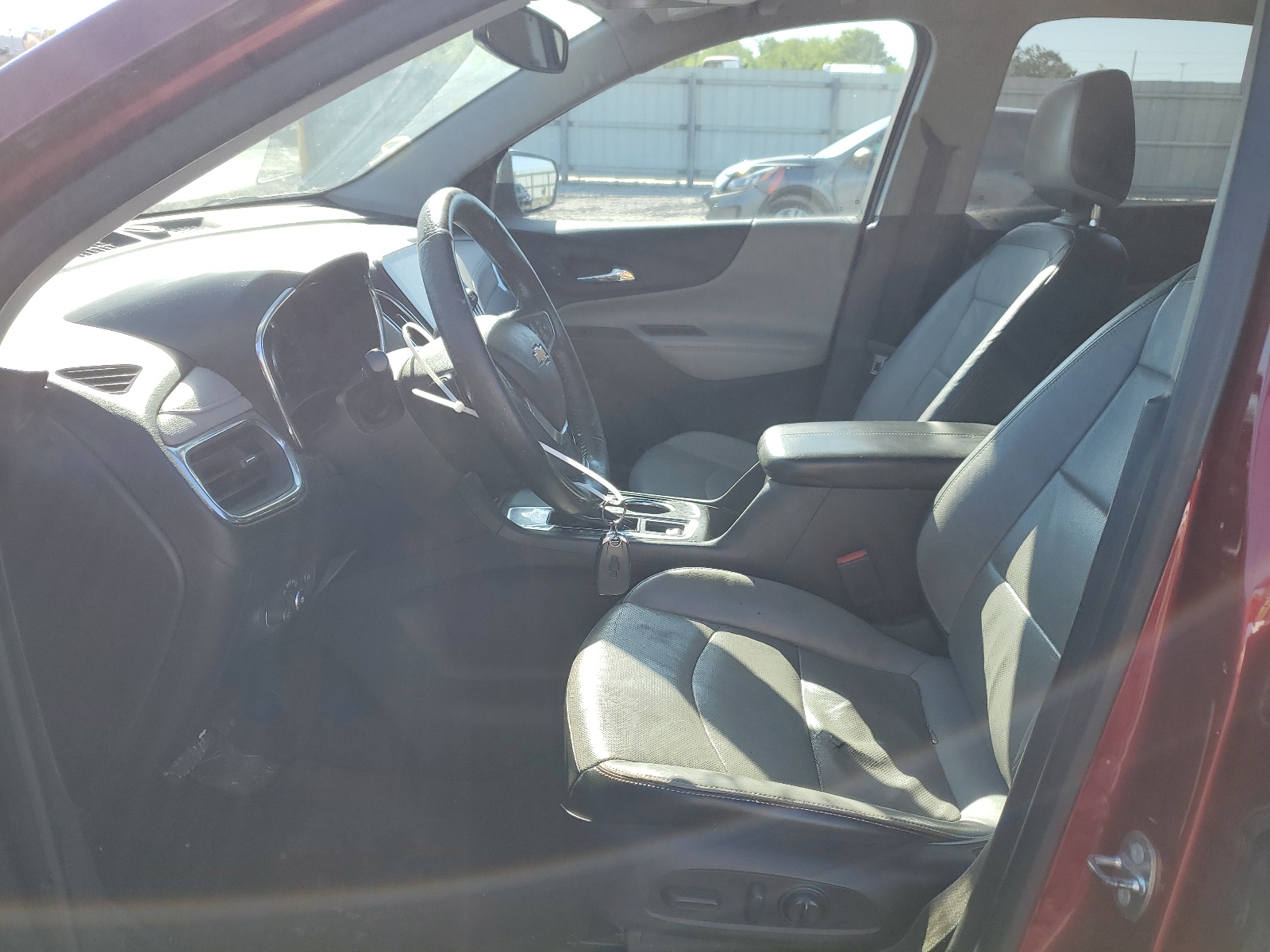 3GNAXMEV1JL163070 2018 Chevrolet Equinox Premier