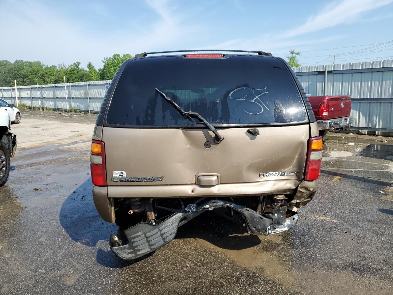 1GNEC16Z13J183035 2003 Chevrolet Suburban C1500