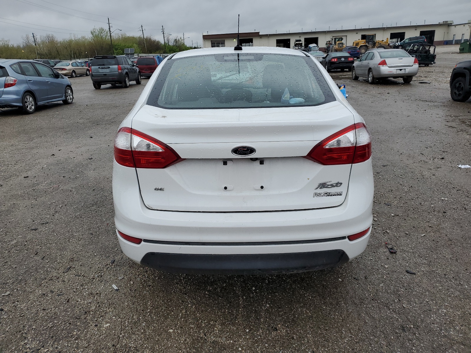 3FADP4BJ3JM134127 2018 Ford Fiesta Se