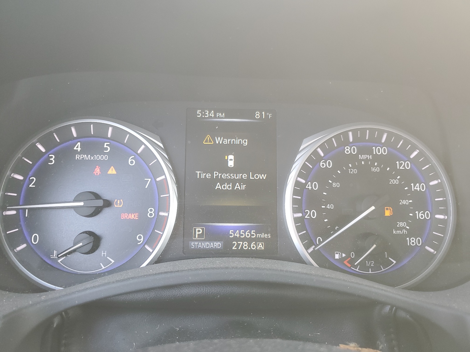 JN1EV7AR2GM344450 2016 Infiniti Q50 Premium