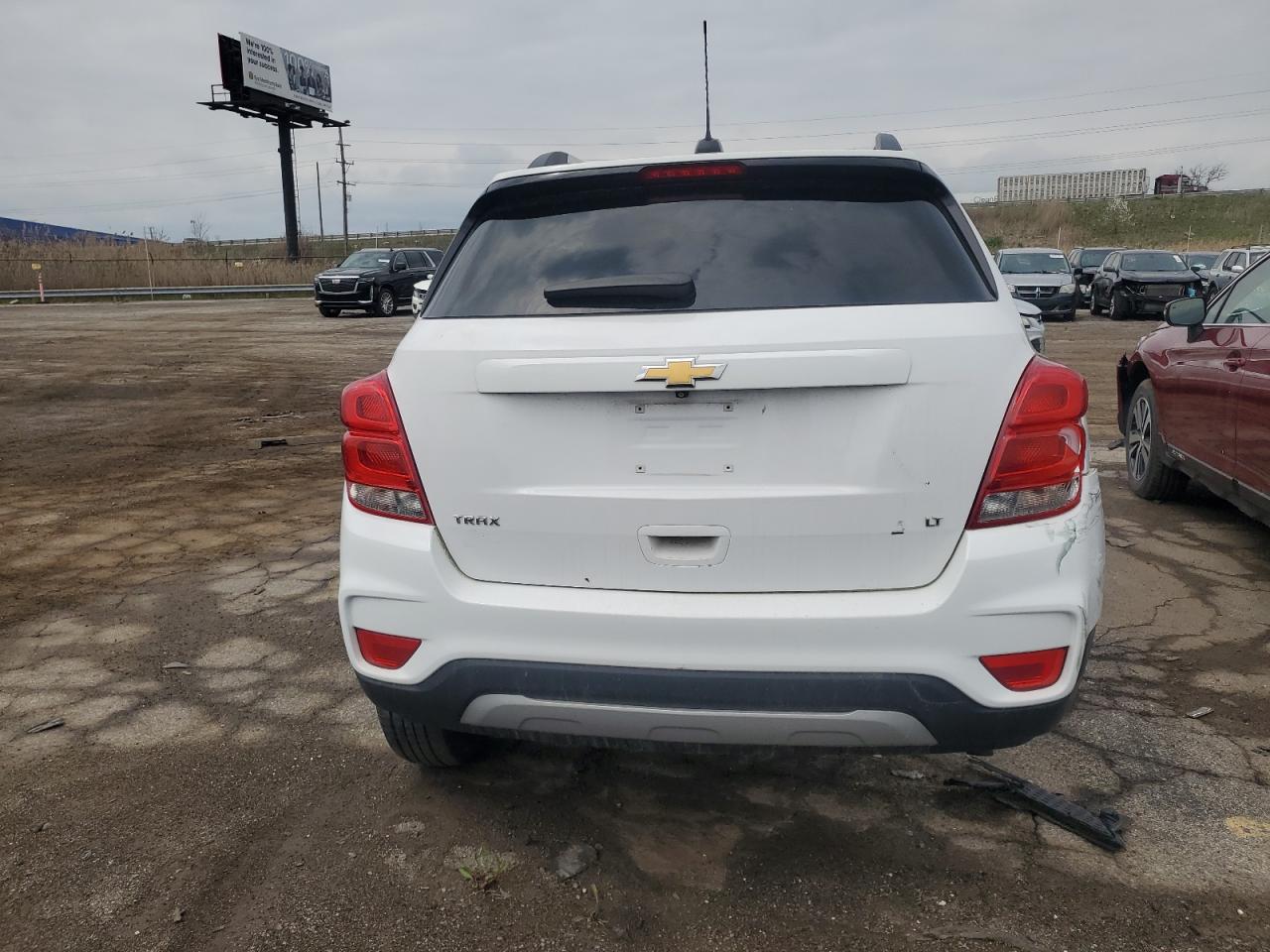 2018 Chevrolet Trax 1Lt VIN: 3GNCJLSB5JL301286 Lot: 47729304