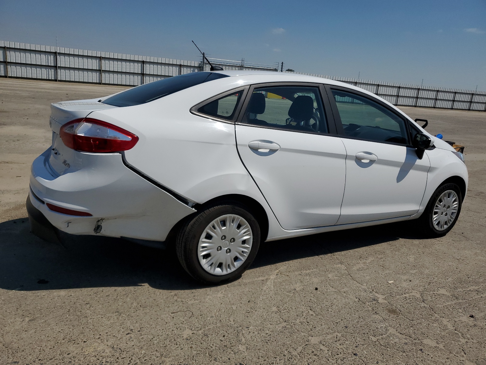 2018 Ford Fiesta S vin: 3FADP4AJ8JM104834