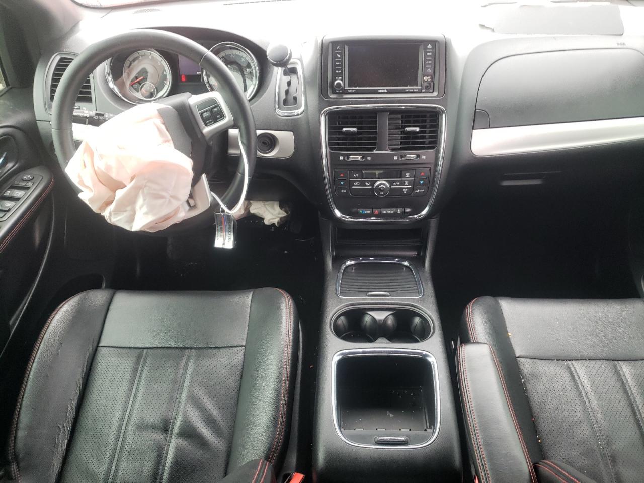 2014 Dodge Grand Caravan R/T VIN: 2C4RDGEG4ER234942 Lot: 50115594