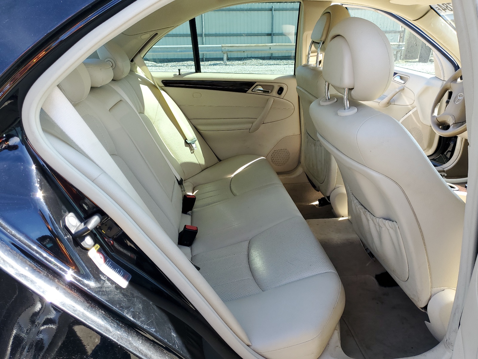 WDBRF81J05F650106 2005 Mercedes-Benz C 240 4Matic