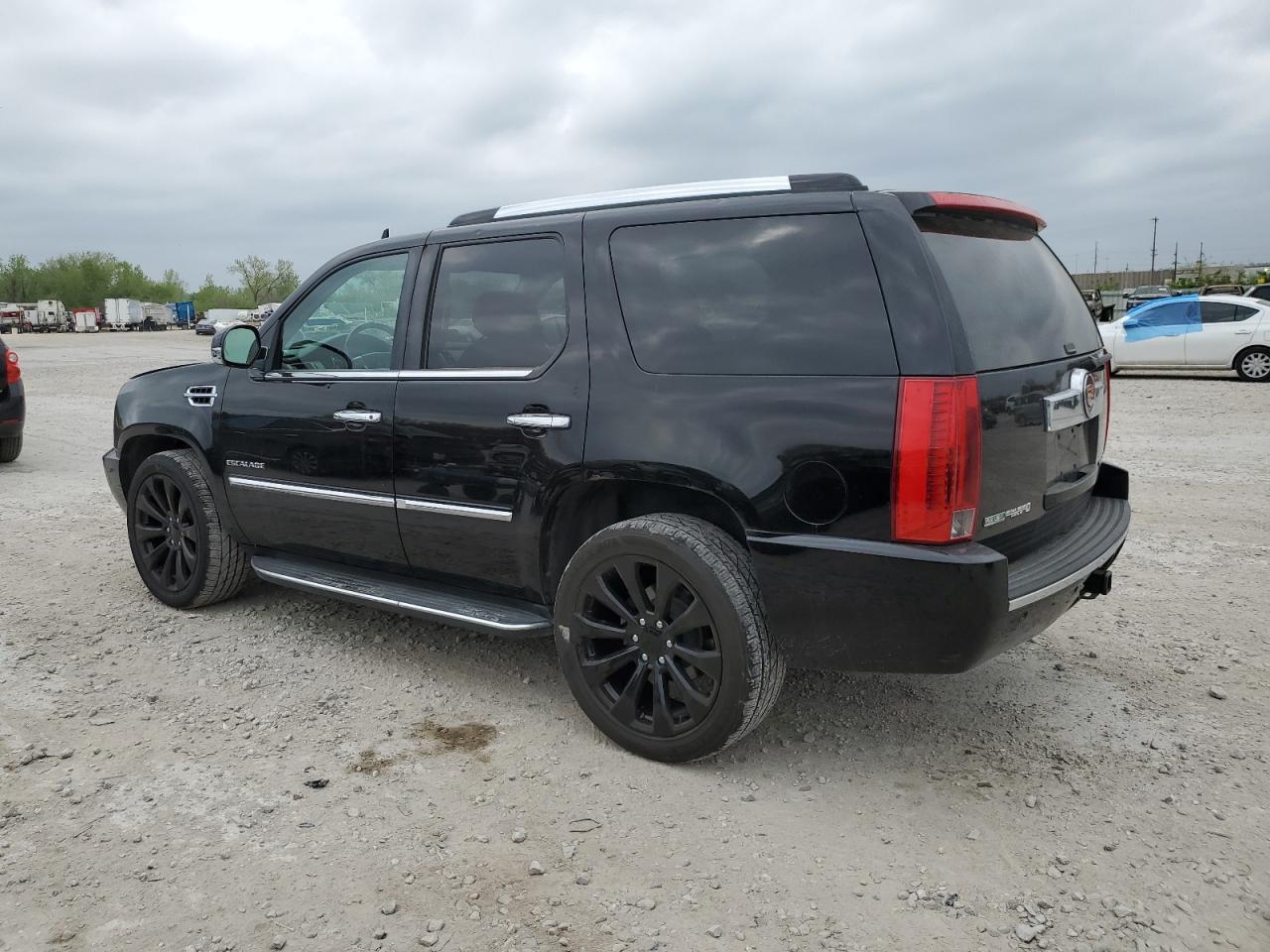 1GYUKAEF1AR176495 2010 Cadillac Escalade