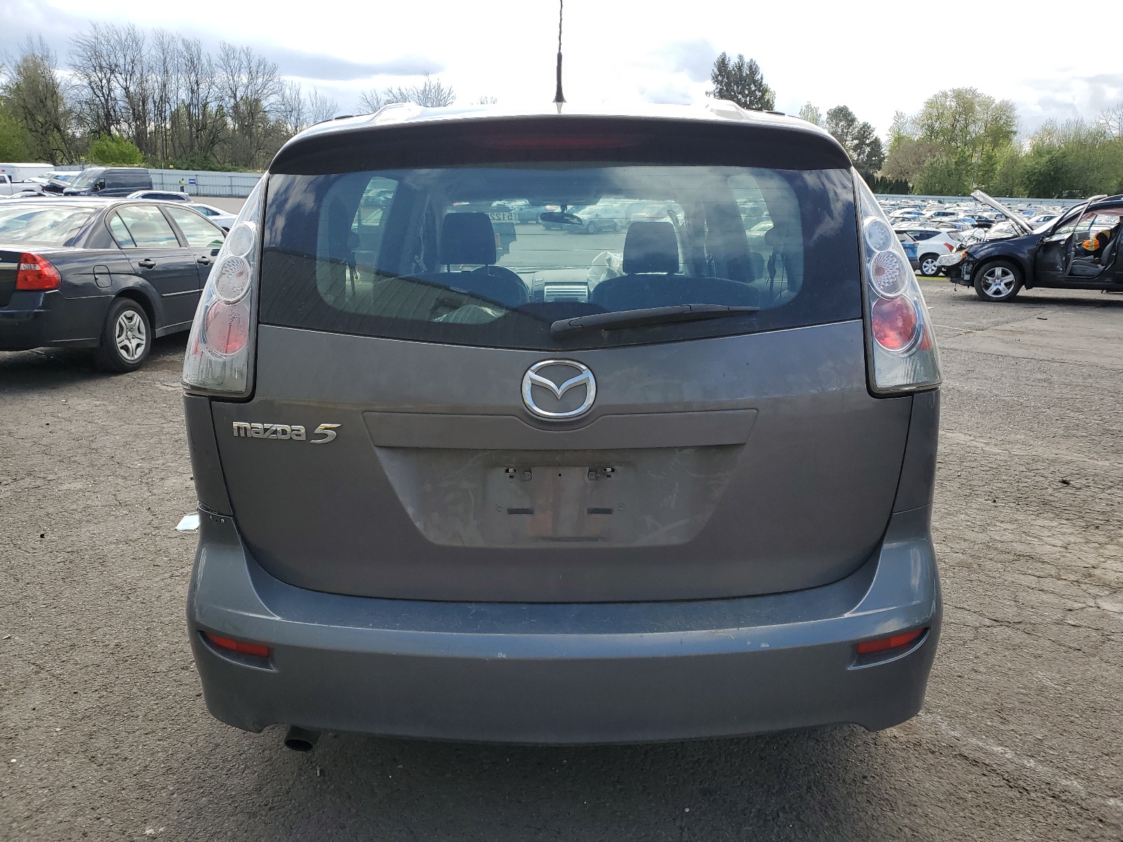 JM1CR293270151895 2007 Mazda 5