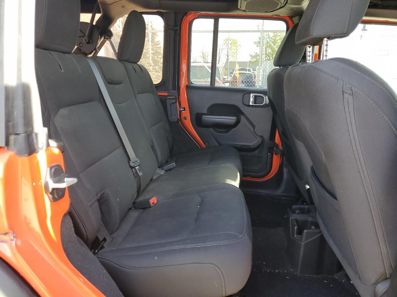 2019 Jeep Wrangler Unlimited Sport VIN: 1C4HJXDGXKW557241 Lot: 52485164