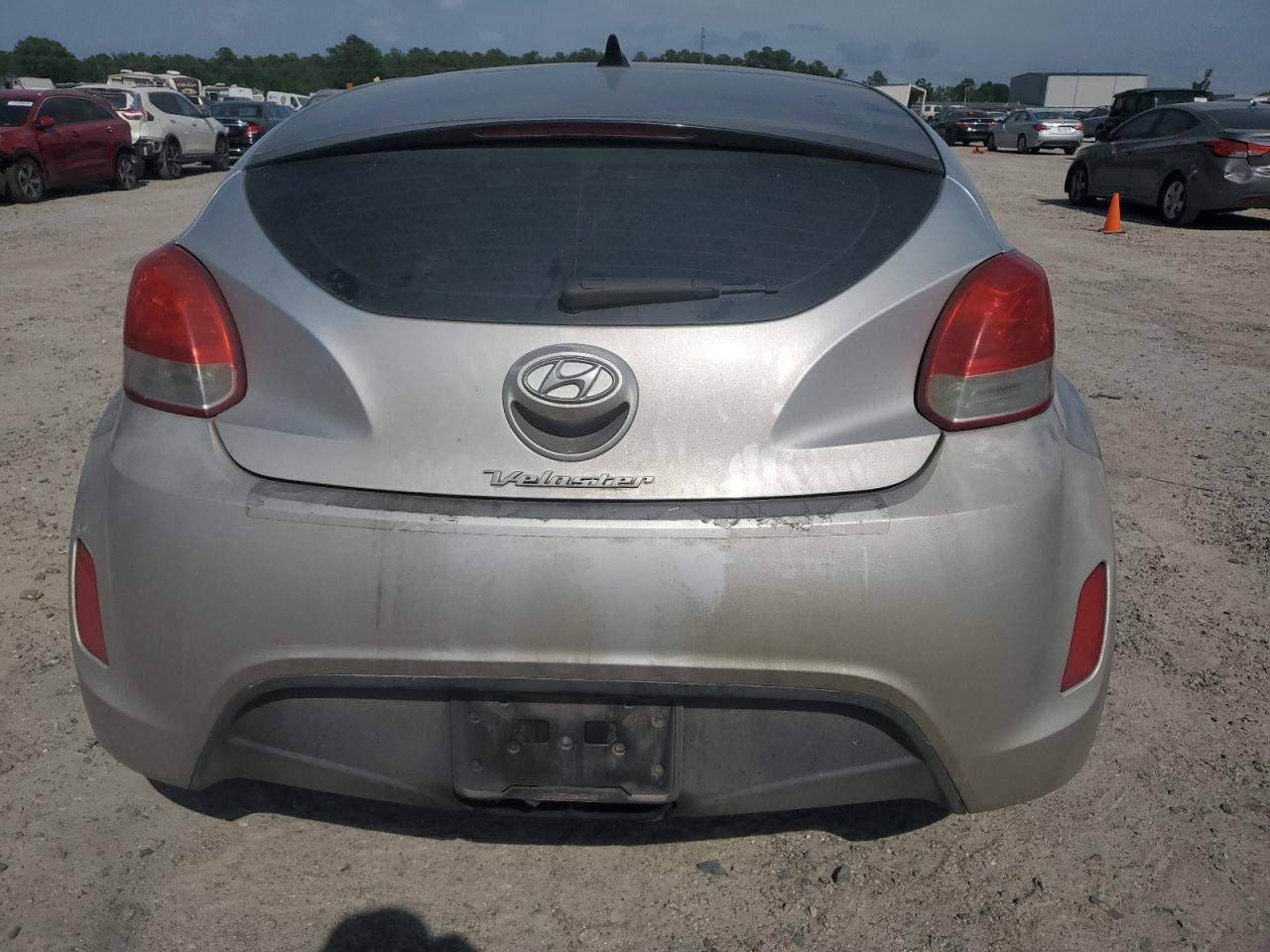 KMHTC6AD5DU089132 2013 Hyundai Veloster