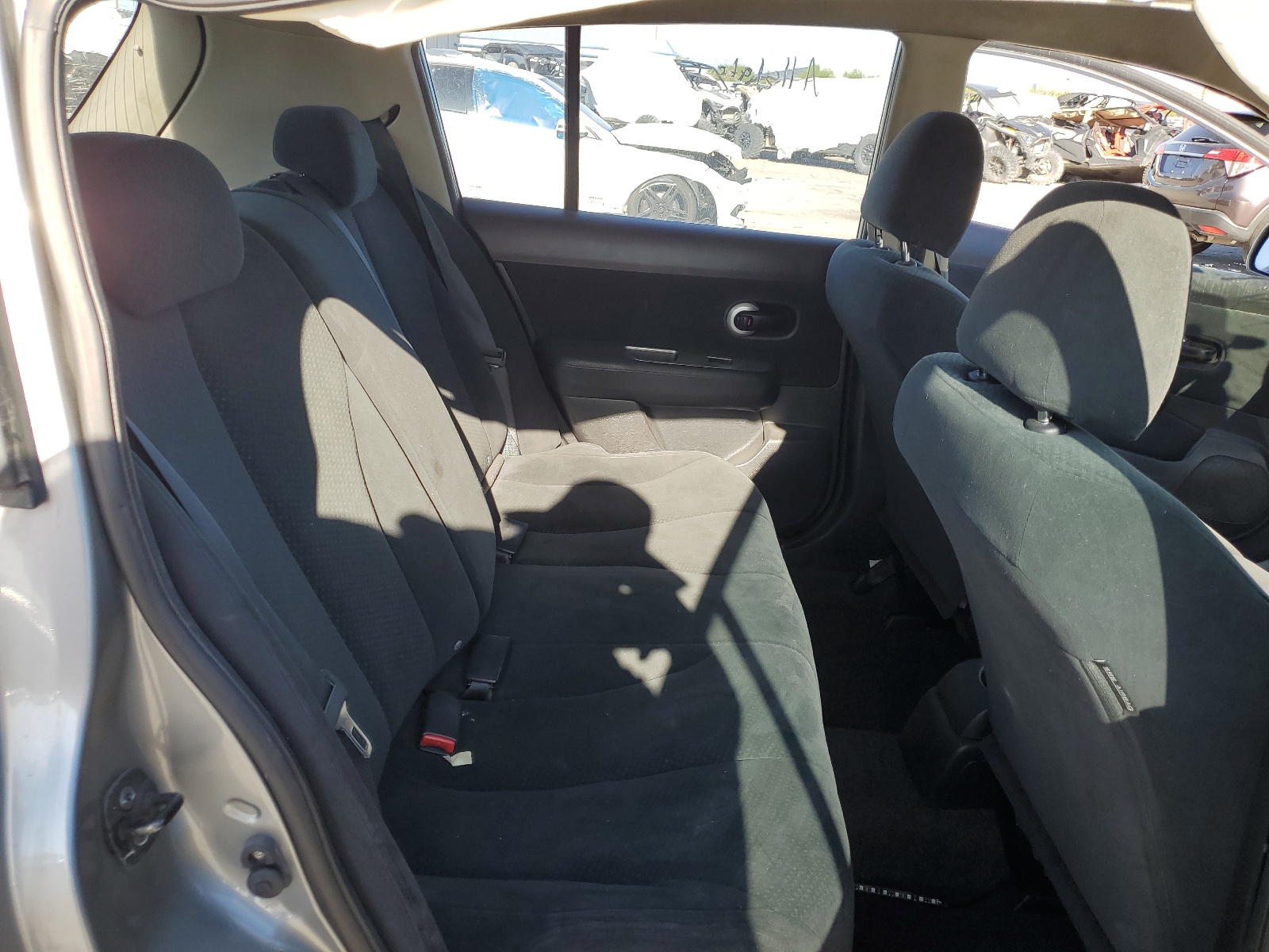 3N1BC1CP1AL443635 2010 Nissan Versa S