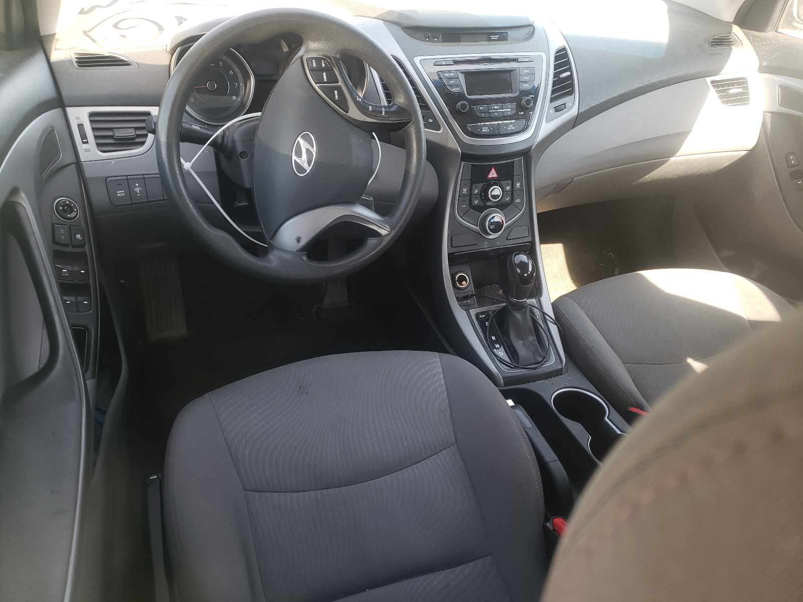 5NPDH4AEXEH493384 2014 Hyundai Elantra Se