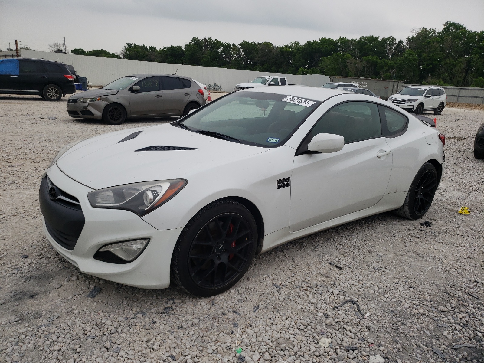 2013 Hyundai Genesis Coupe 3.8L vin: KMHHU6KJ9DU107851