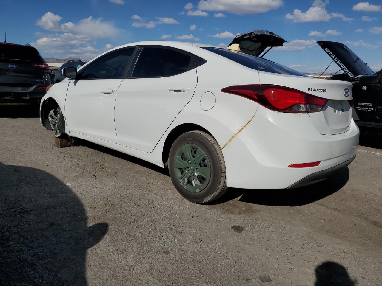 2016 Hyundai Elantra Se VIN: 5NPDH4AE3GH700216 Lot: 50306824