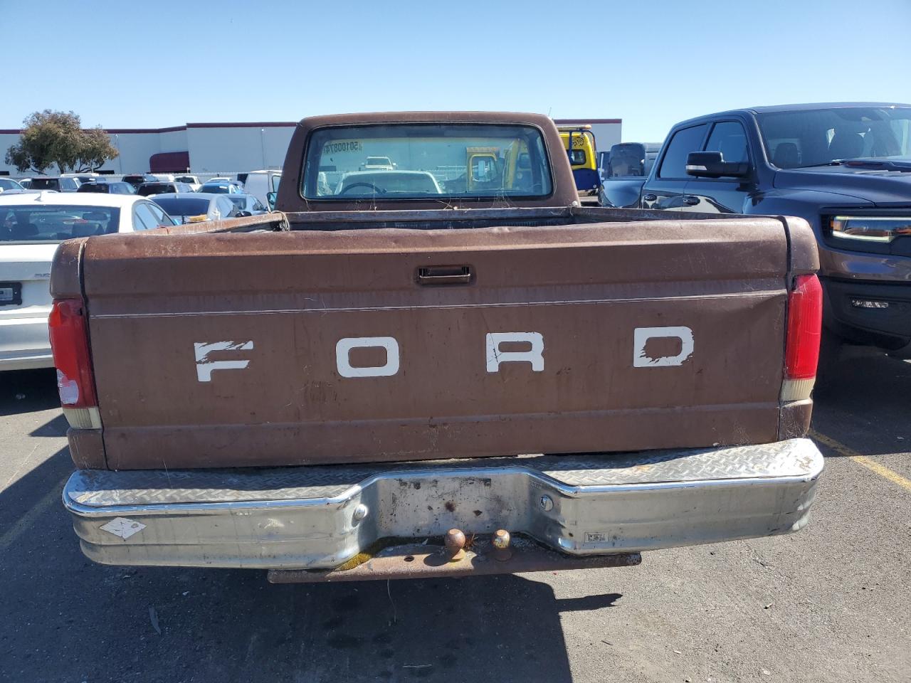 1989 Ford F250 VIN: 1FTFF25N3KKA43411 Lot: 50100874