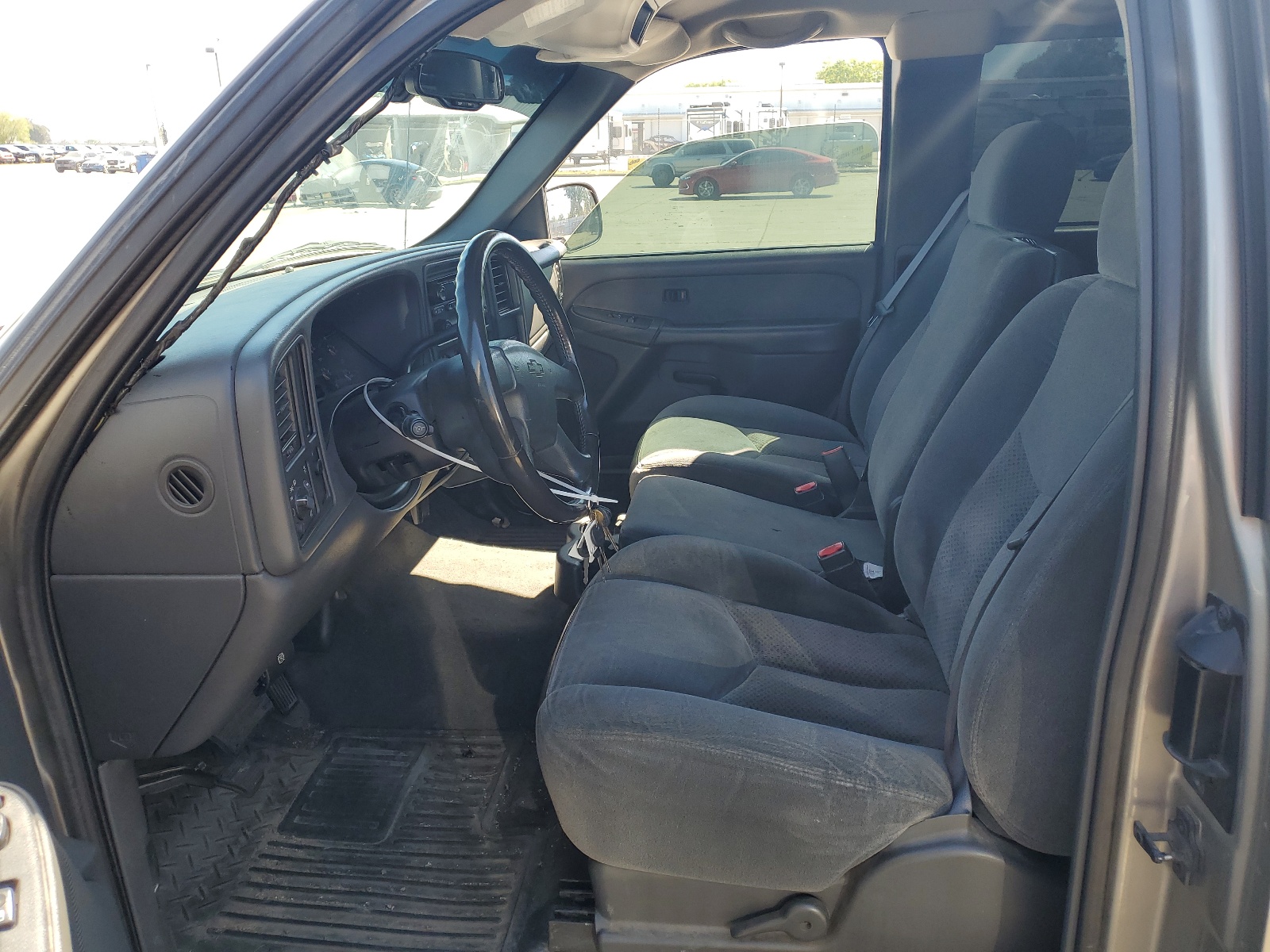 2GCEC19V831174828 2003 Chevrolet Silverado C1500