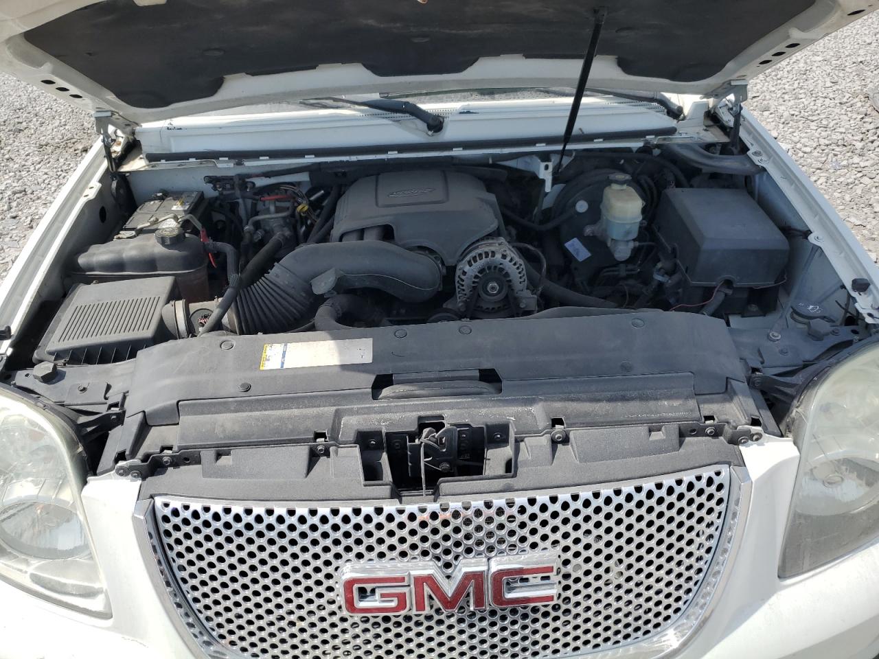 1GKFK668X7J193335 2007 GMC Yukon Xl Denali