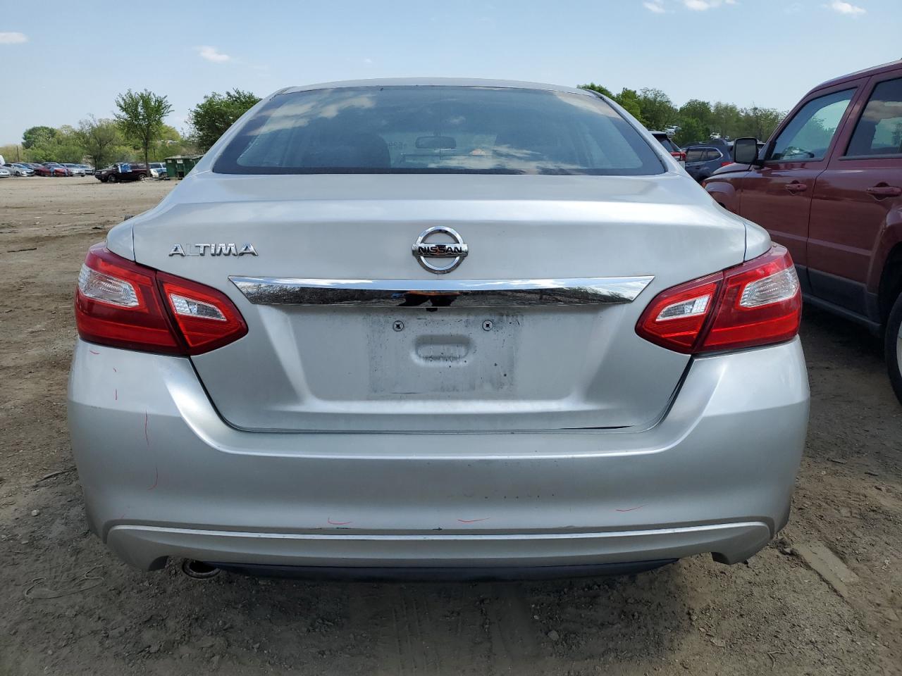 2017 Nissan Altima 2.5 VIN: 1N4AL3AP7HN322132 Lot: 52904694