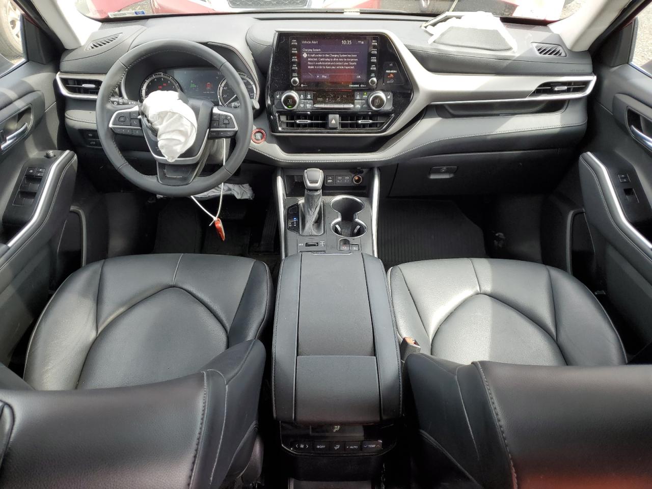 2022 Toyota Highlander Xle VIN: 5TDGZRBH8NS568707 Lot: 51174984