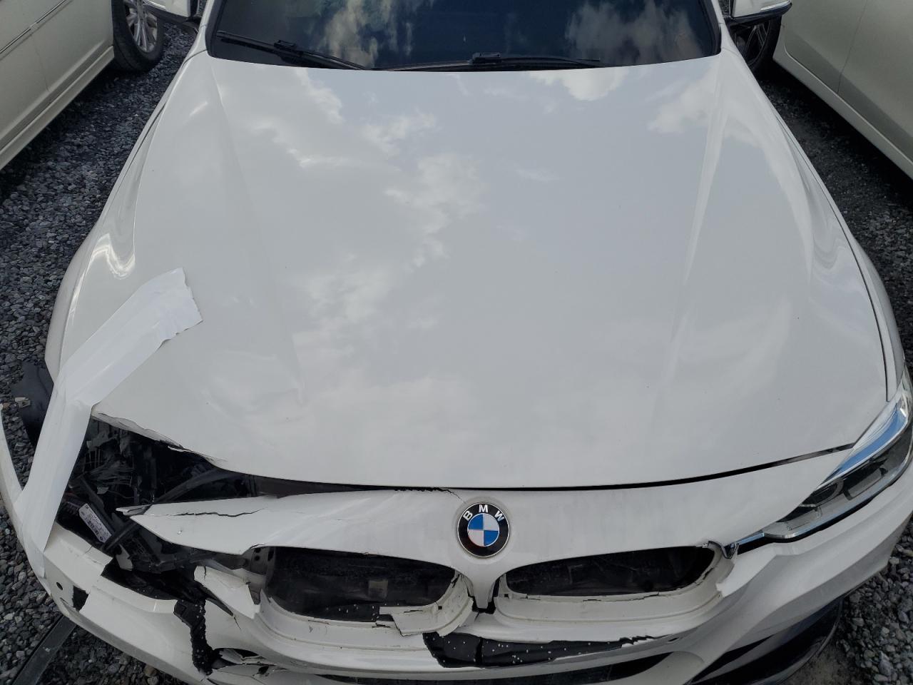 WBA8B7G31HNU37717 2017 BMW 340 Xi