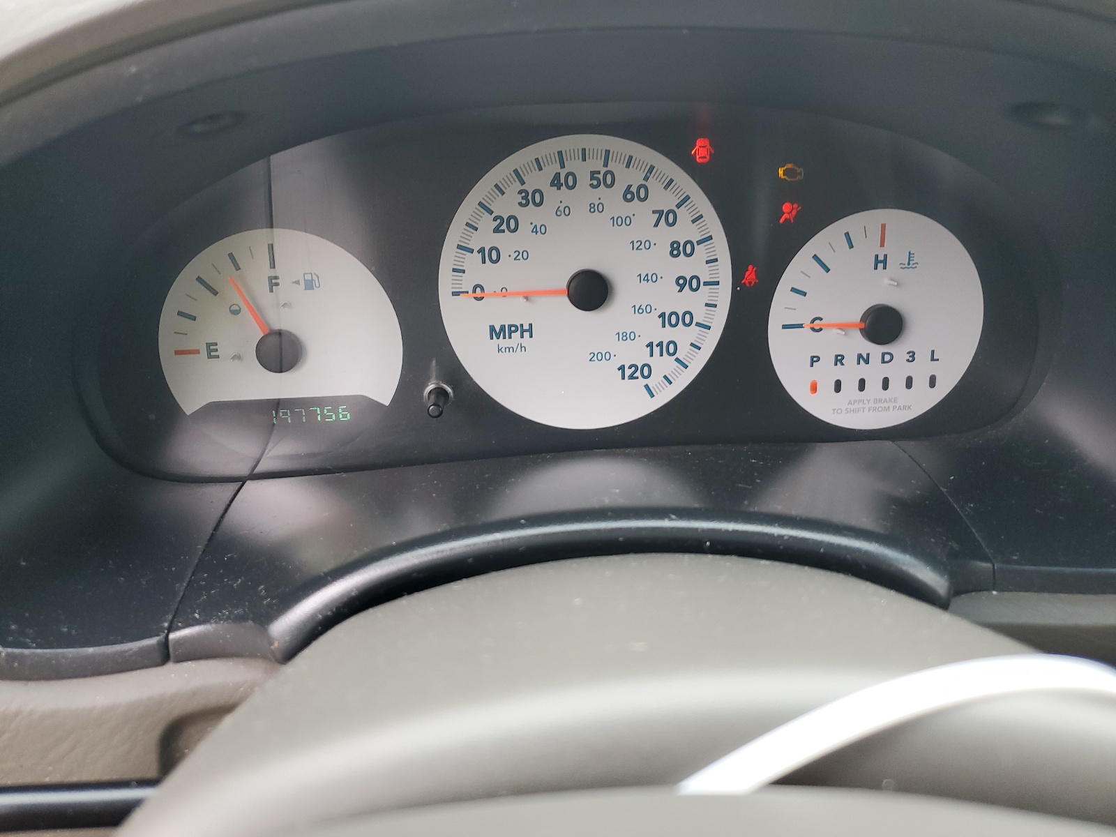 1A4GP45R06B681129 2006 Chrysler Town & Country