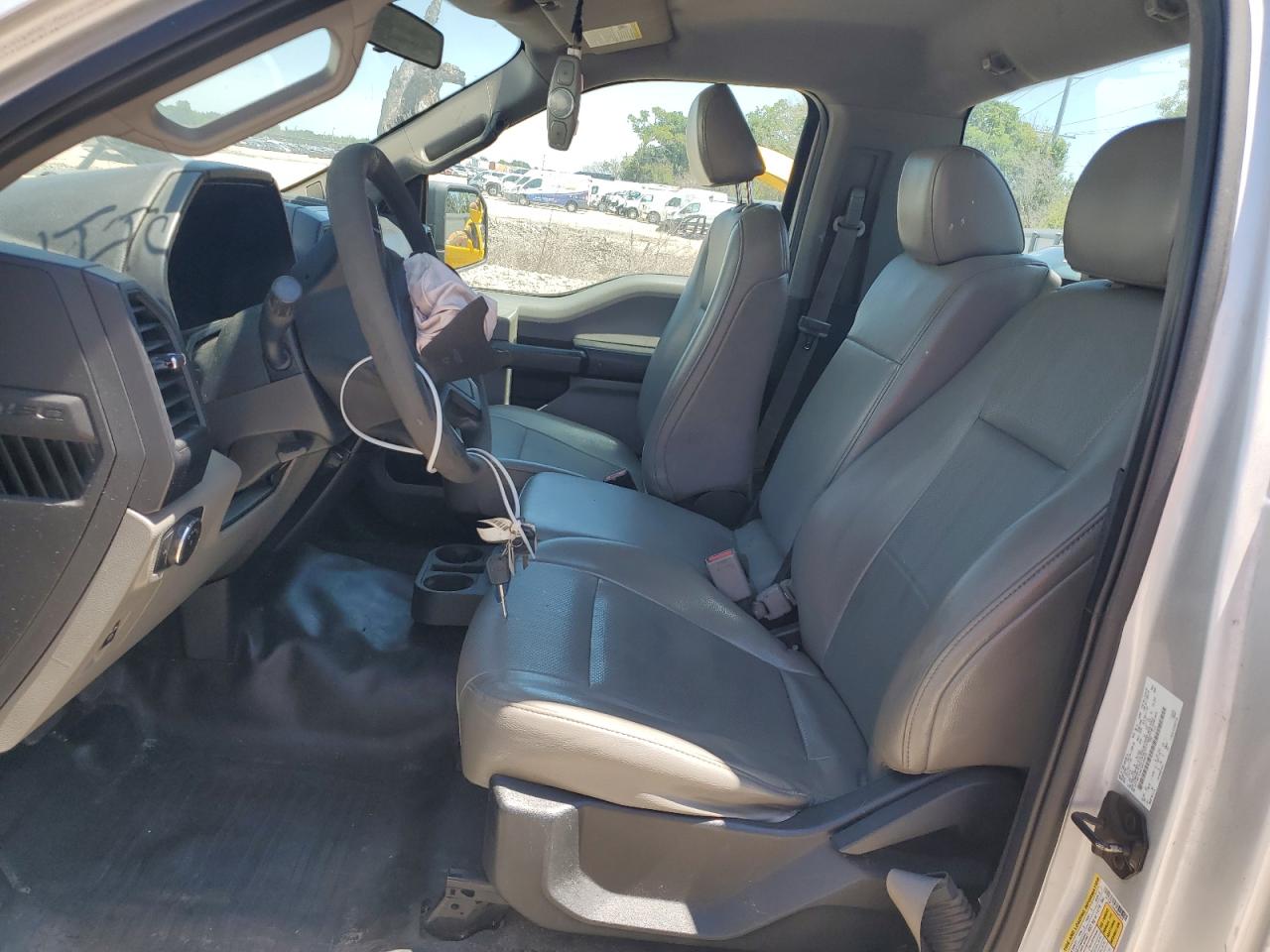 2016 Ford F150 VIN: 1FTMF1C84GKE84972 Lot: 51072634