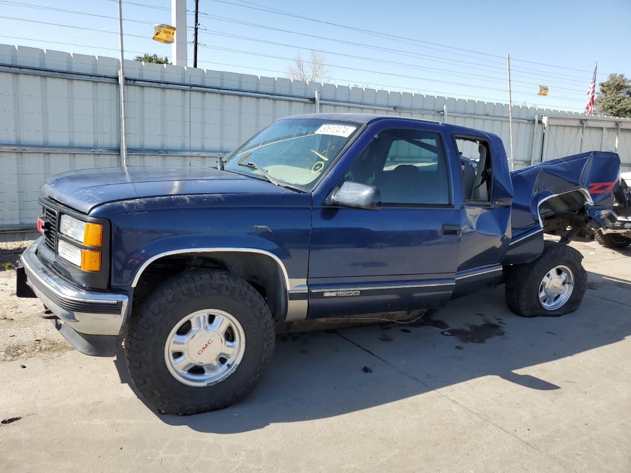 1996 GMC Sierra K1500 VIN: 2GTEK19R4T1562600 Lot: 50612474