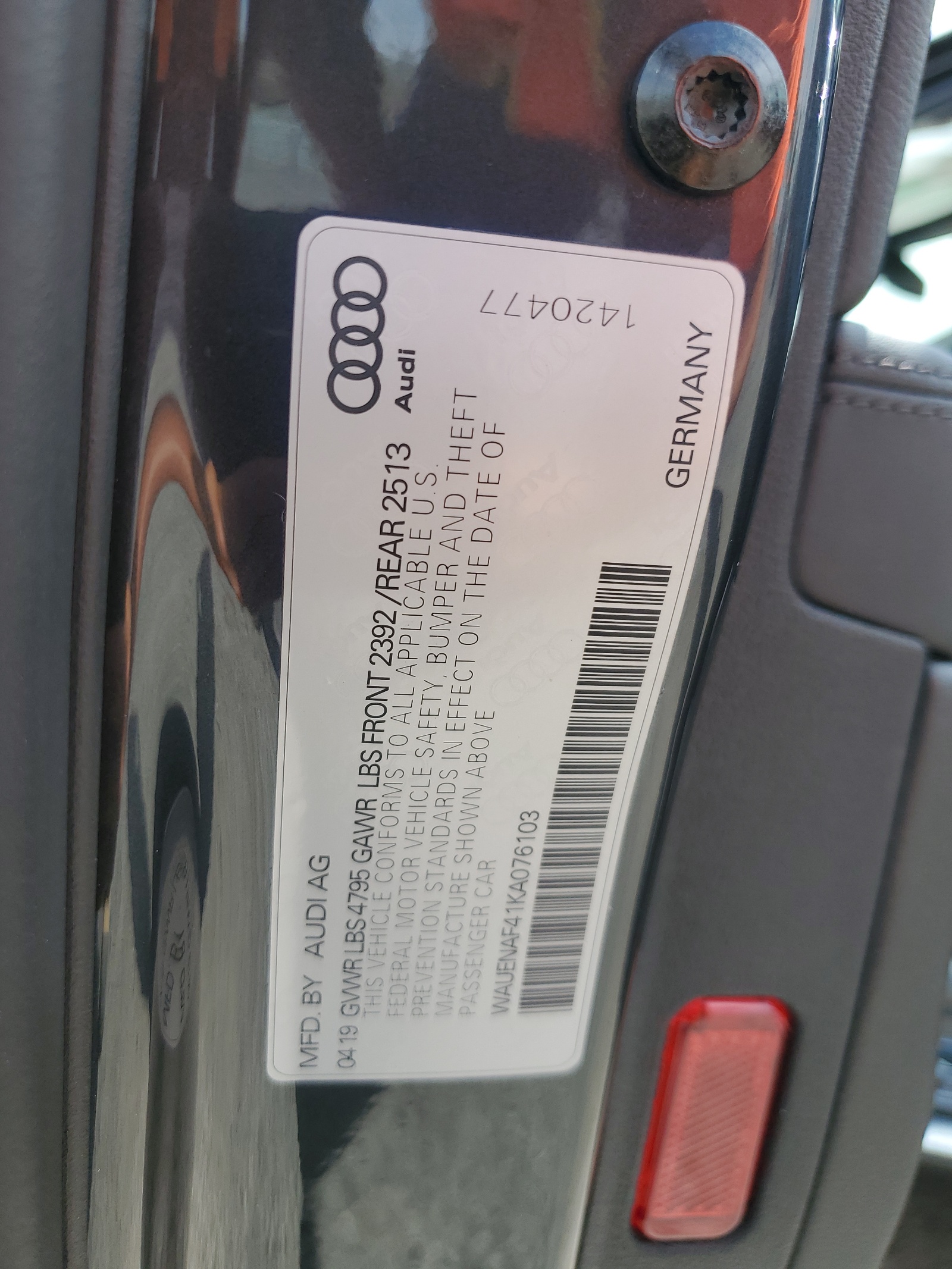 WAUENAF41KA076103 2019 Audi A4 Premium Plus