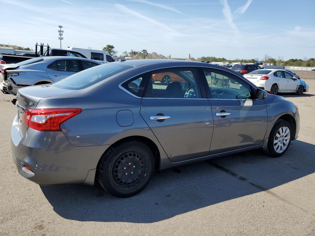 2017 Nissan Sentra S VIN: 3N1AB7AP4HL661129 Lot: 50280544