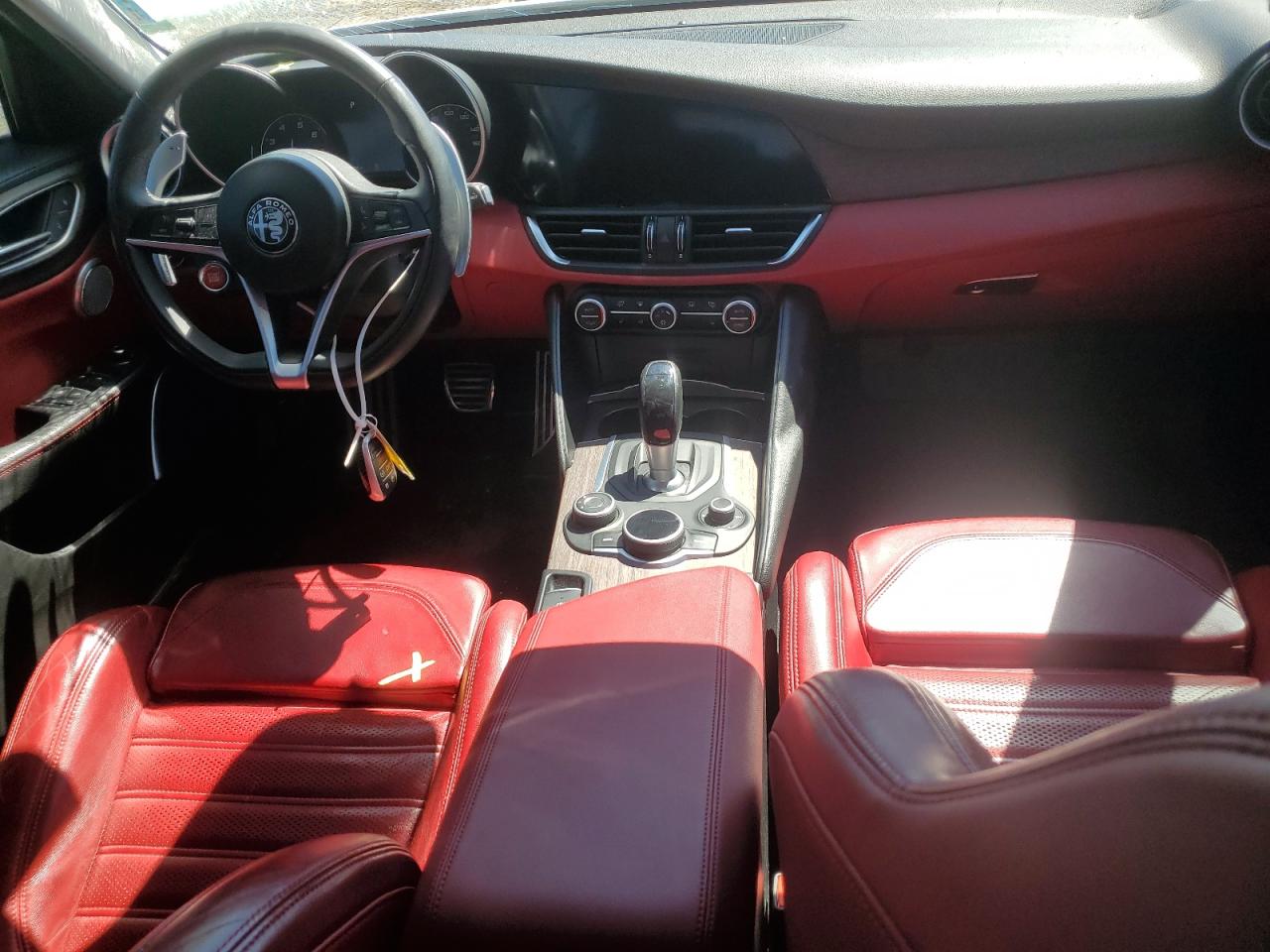 2017 Alfa Romeo Giulia Ti Q4 VIN: ZARFAEEN1H7544444 Lot: 52763054