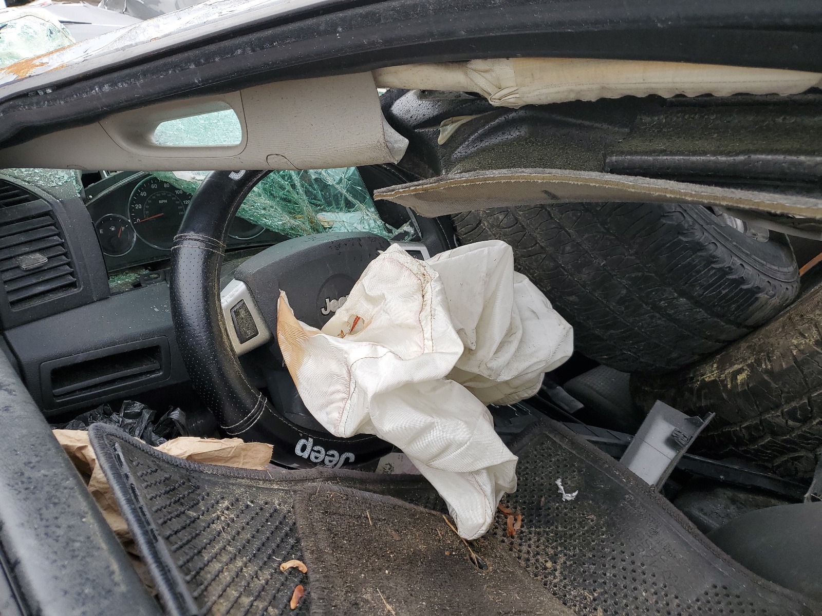 1J8GR48K68C103881 2008 Jeep Grand Cherokee Laredo