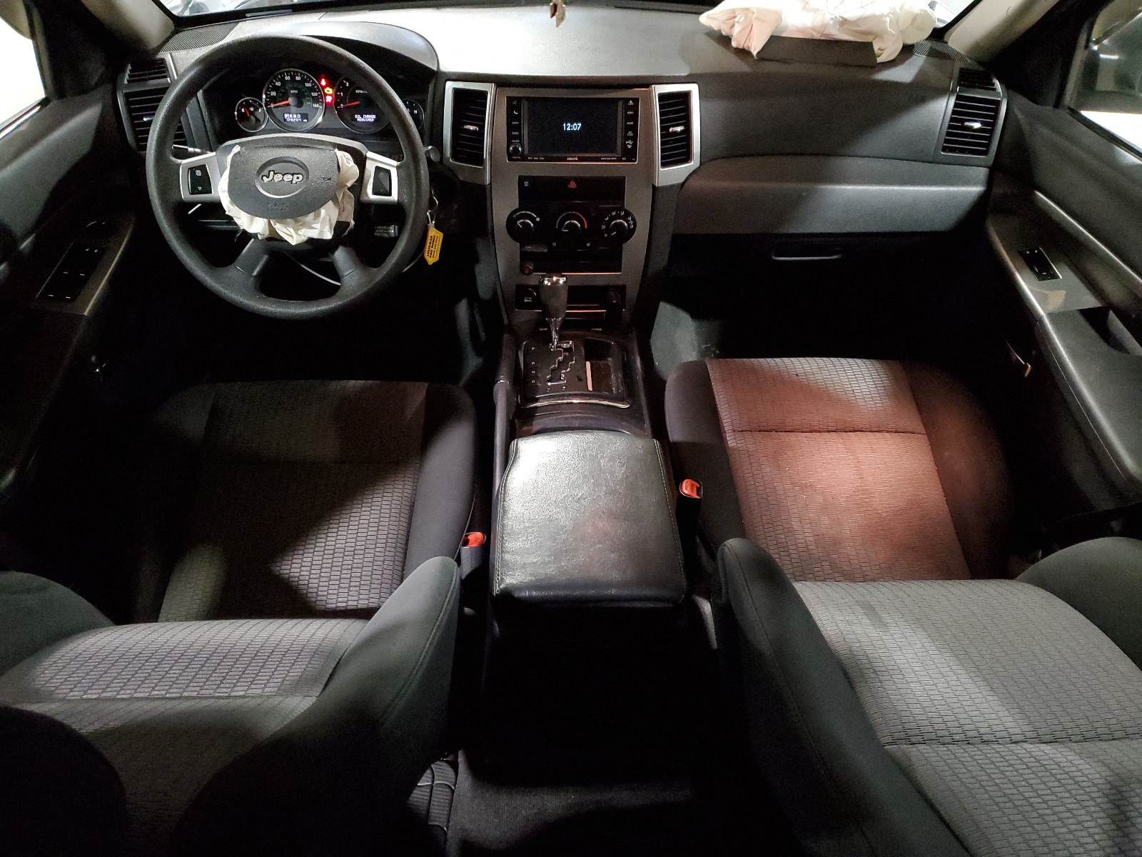 1J8GR48K69C512402 2009 Jeep Grand Cherokee Laredo