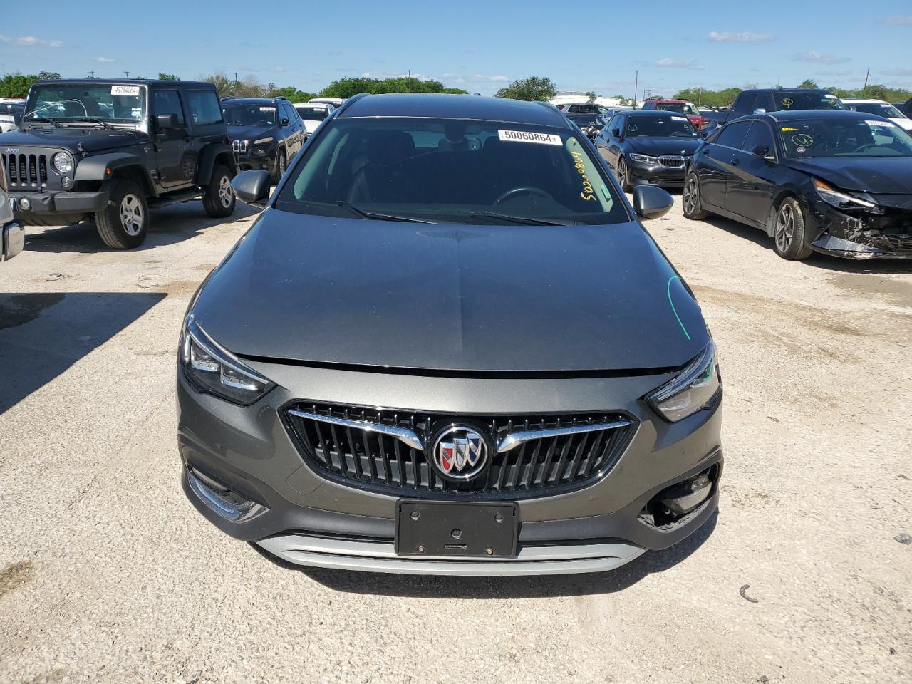 2019 Buick Regal Tourx Essence VIN: W04GV8SX2K1034604 Lot: 50060864