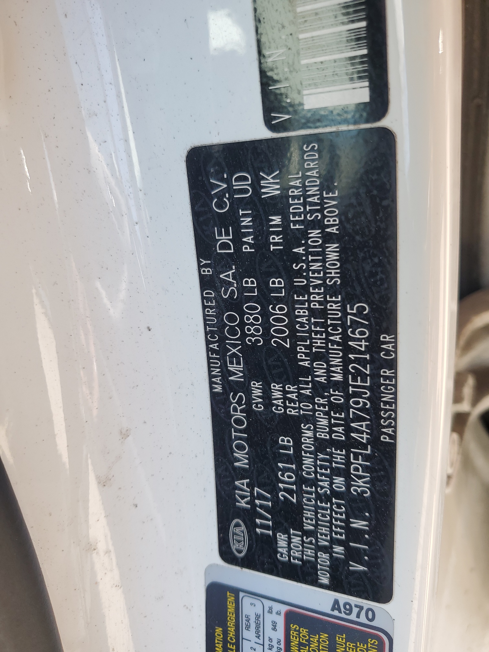 3KPFL4A79JE214675 2018 Kia Forte Lx