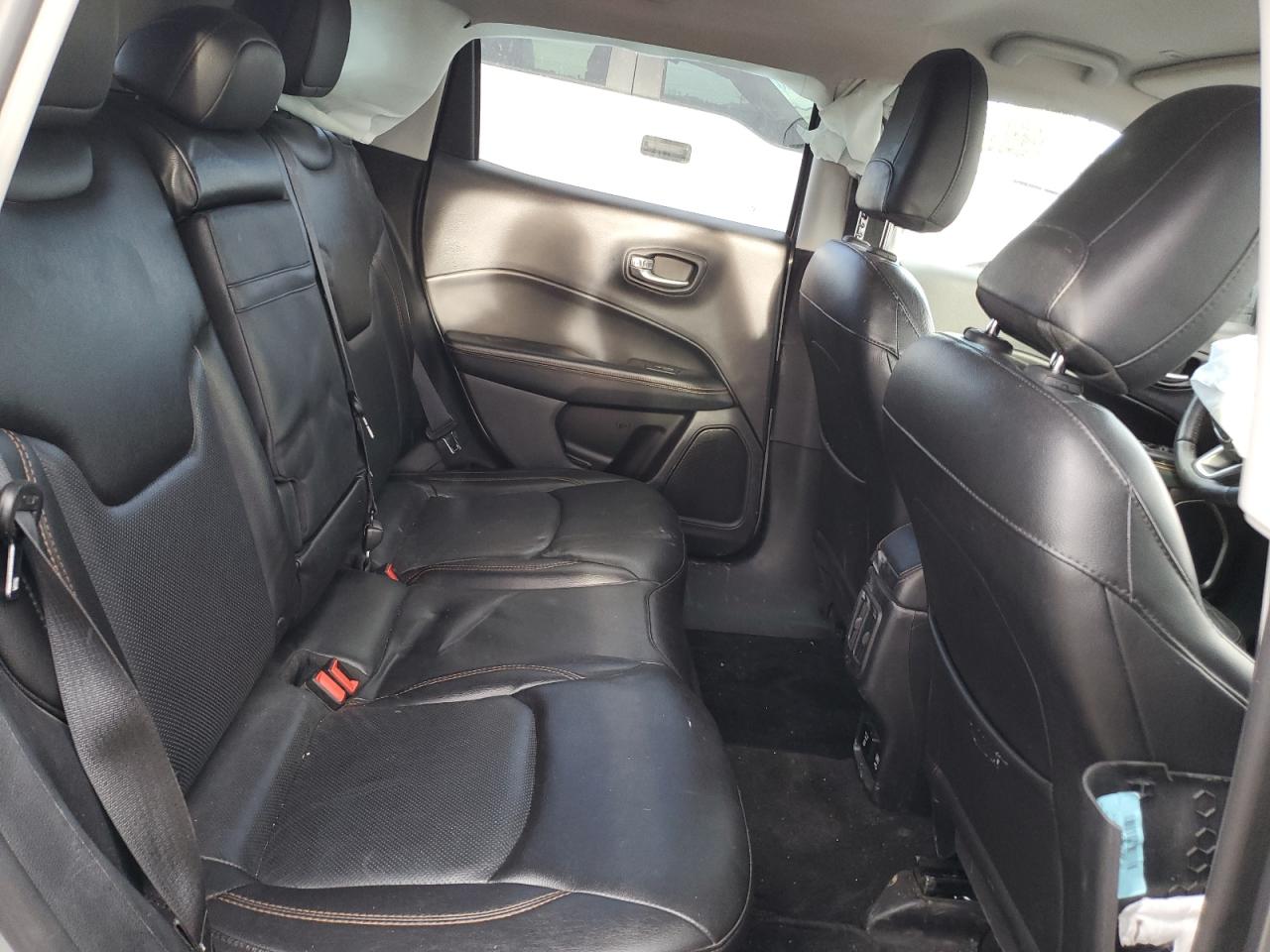 2018 Jeep Compass Limited VIN: 3C4NJCCB1JT358438 Lot: 85255664