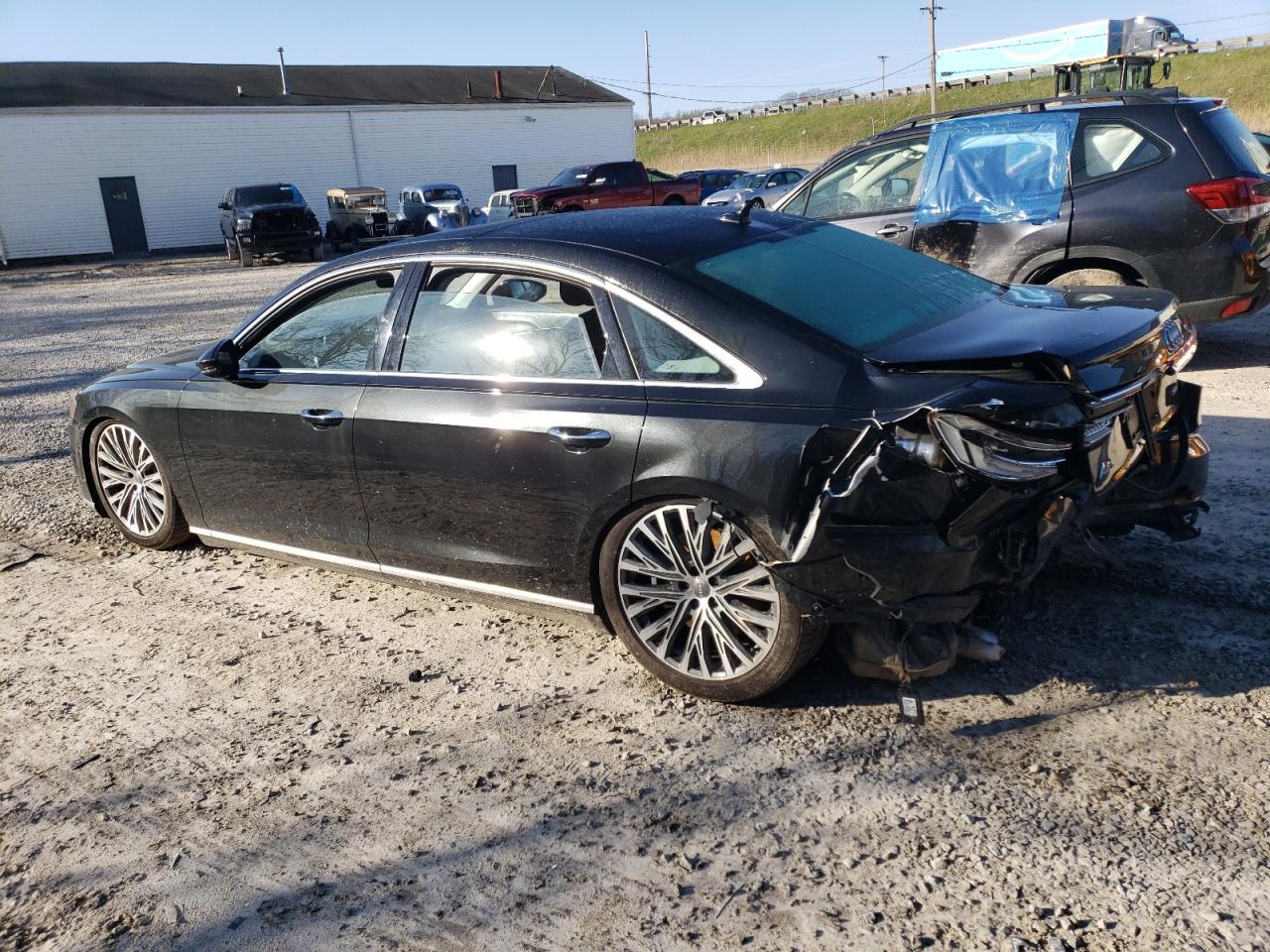 WAU8DAF87KN002177 2019 Audi A8 L