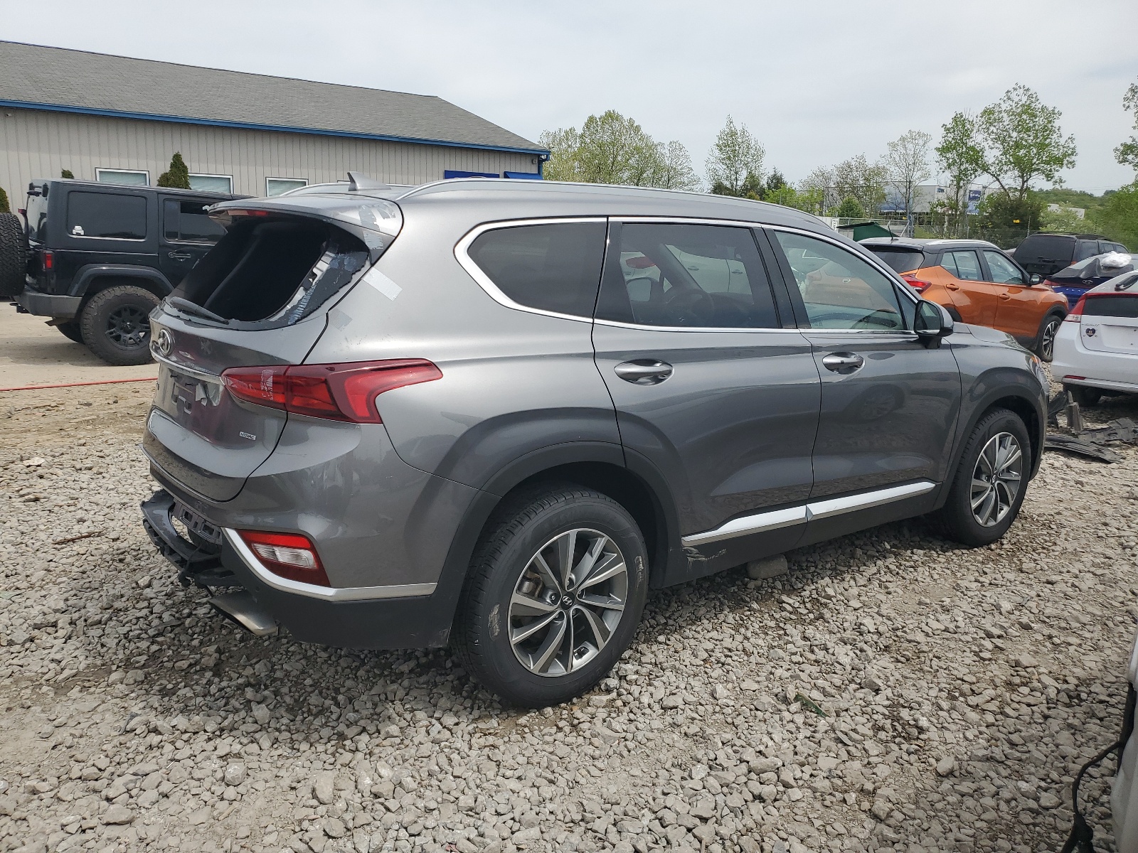 2019 Hyundai Santa Fe Sel vin: 5NMS3CAD3KH028493