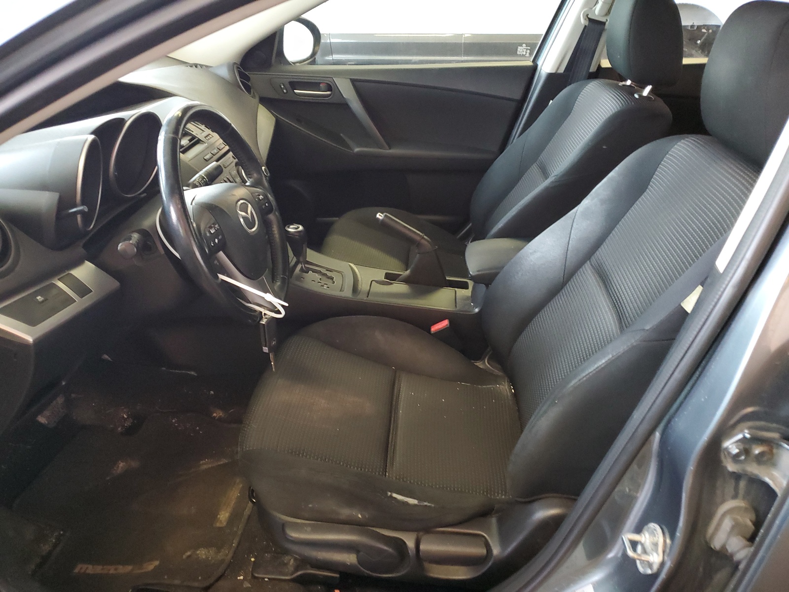JM1BL1V86C1560012 2012 Mazda 3 I