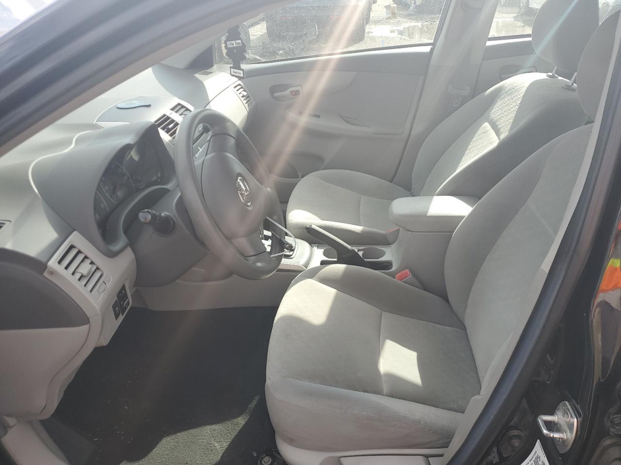 2009 Toyota Corolla - Image 7