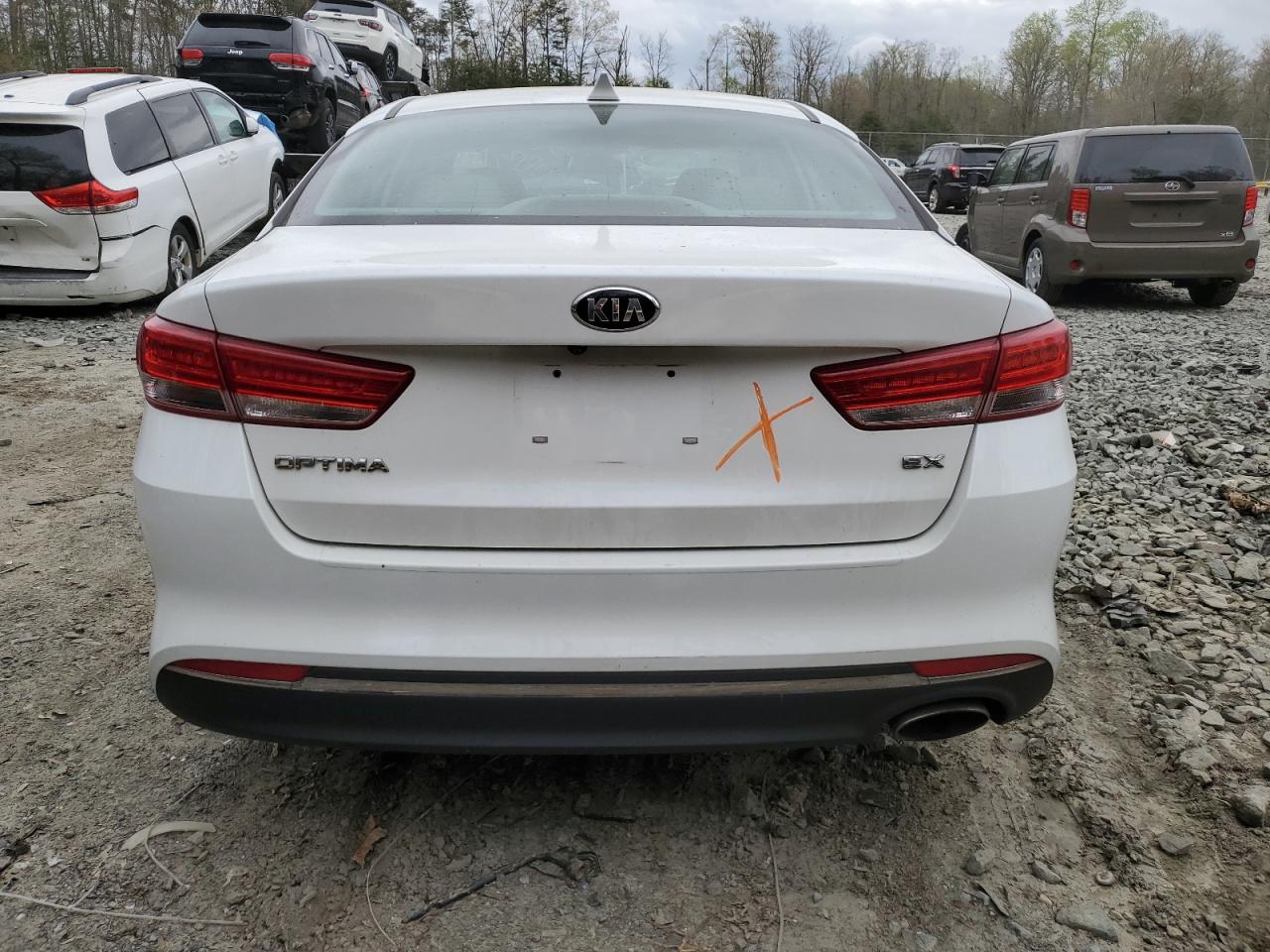 5XXGU4L39GG090032 2016 Kia Optima Ex