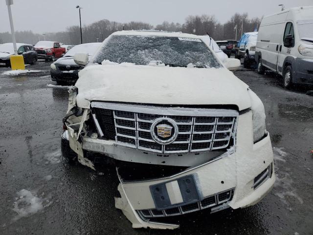 Седани CADILLAC XTS 2015 Білий