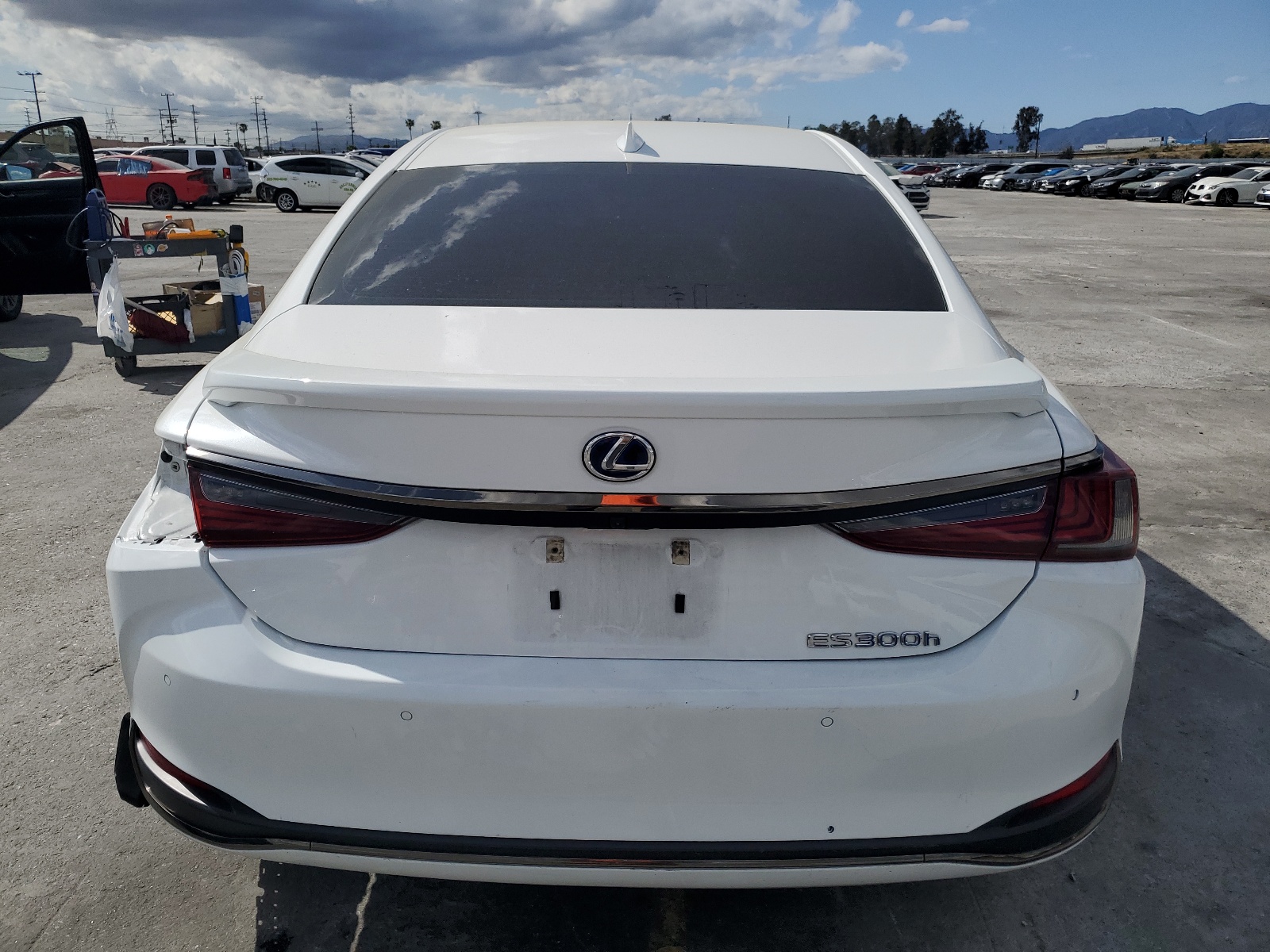 58AGA1C11NU018761 2022 Lexus Es 300H Base