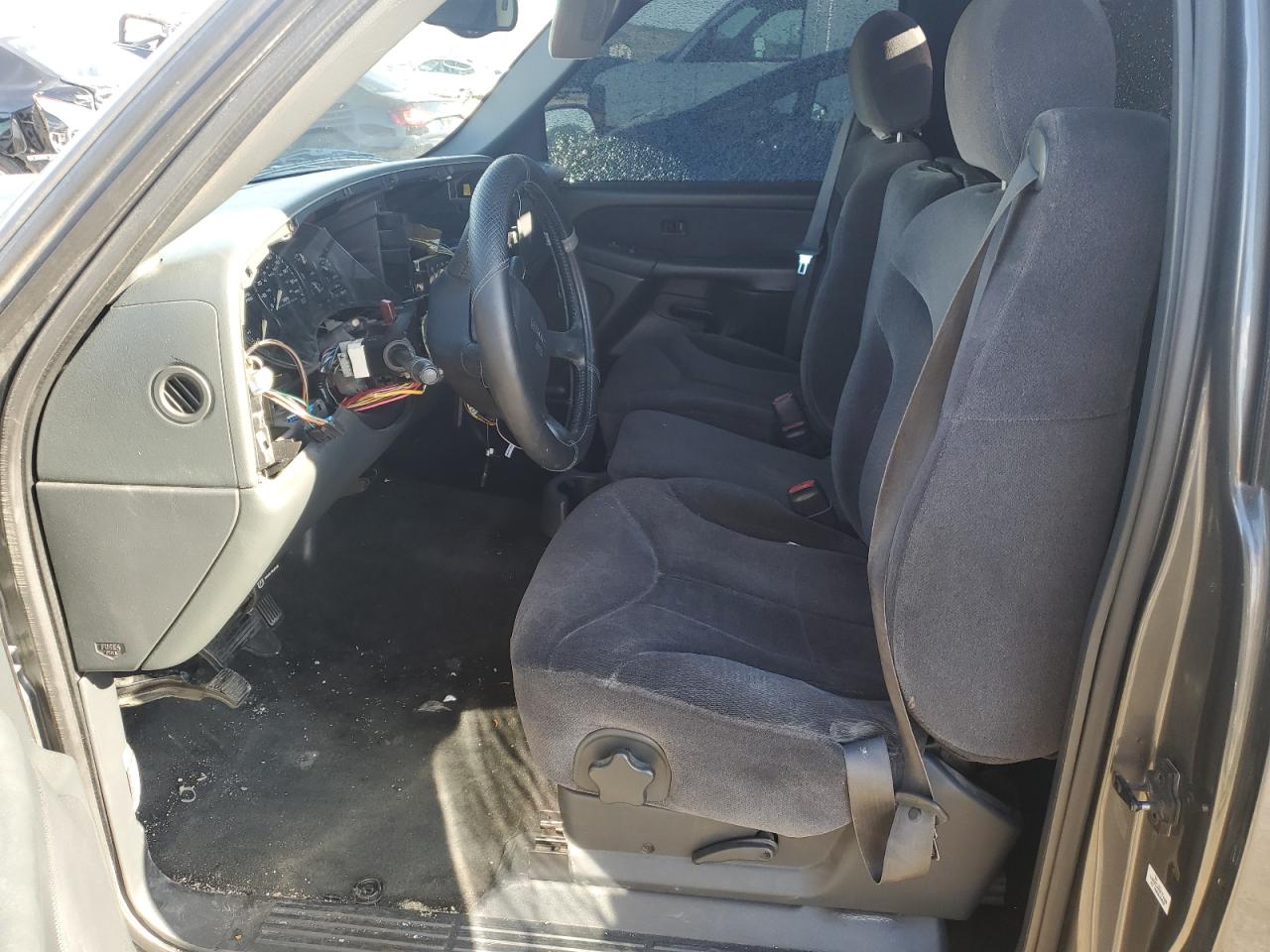 2001 GMC New Sierra C1500 VIN: 1GTEC14T31Z304413 Lot: 51359544