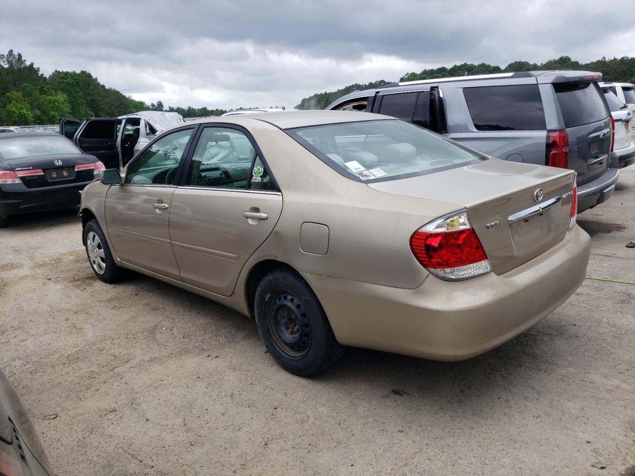 2006 Toyota Camry - Image 2