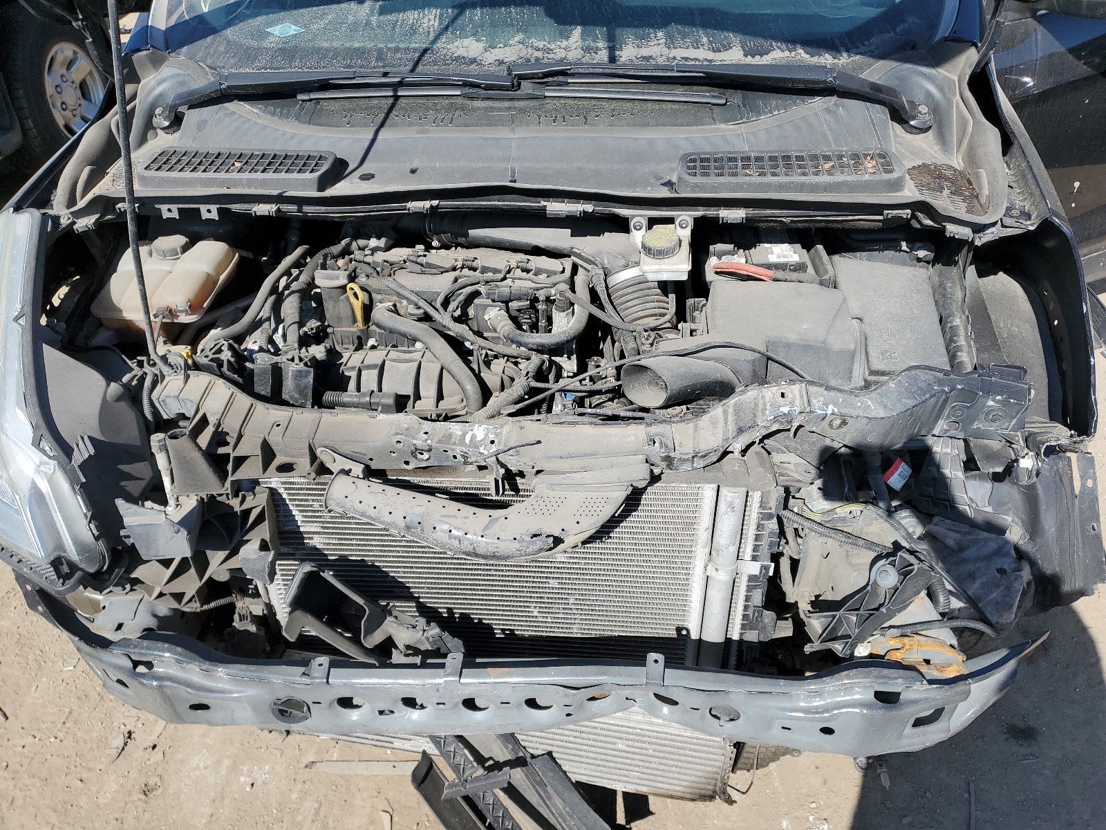 1FMCU0GX4FUA77312 2015 Ford Escape Se