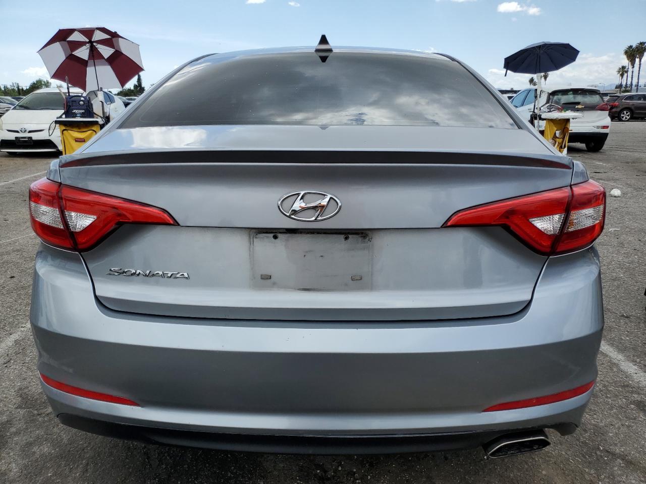 2017 Hyundai Sonata Se VIN: 5NPE24AF1HH504646 Lot: 52346974