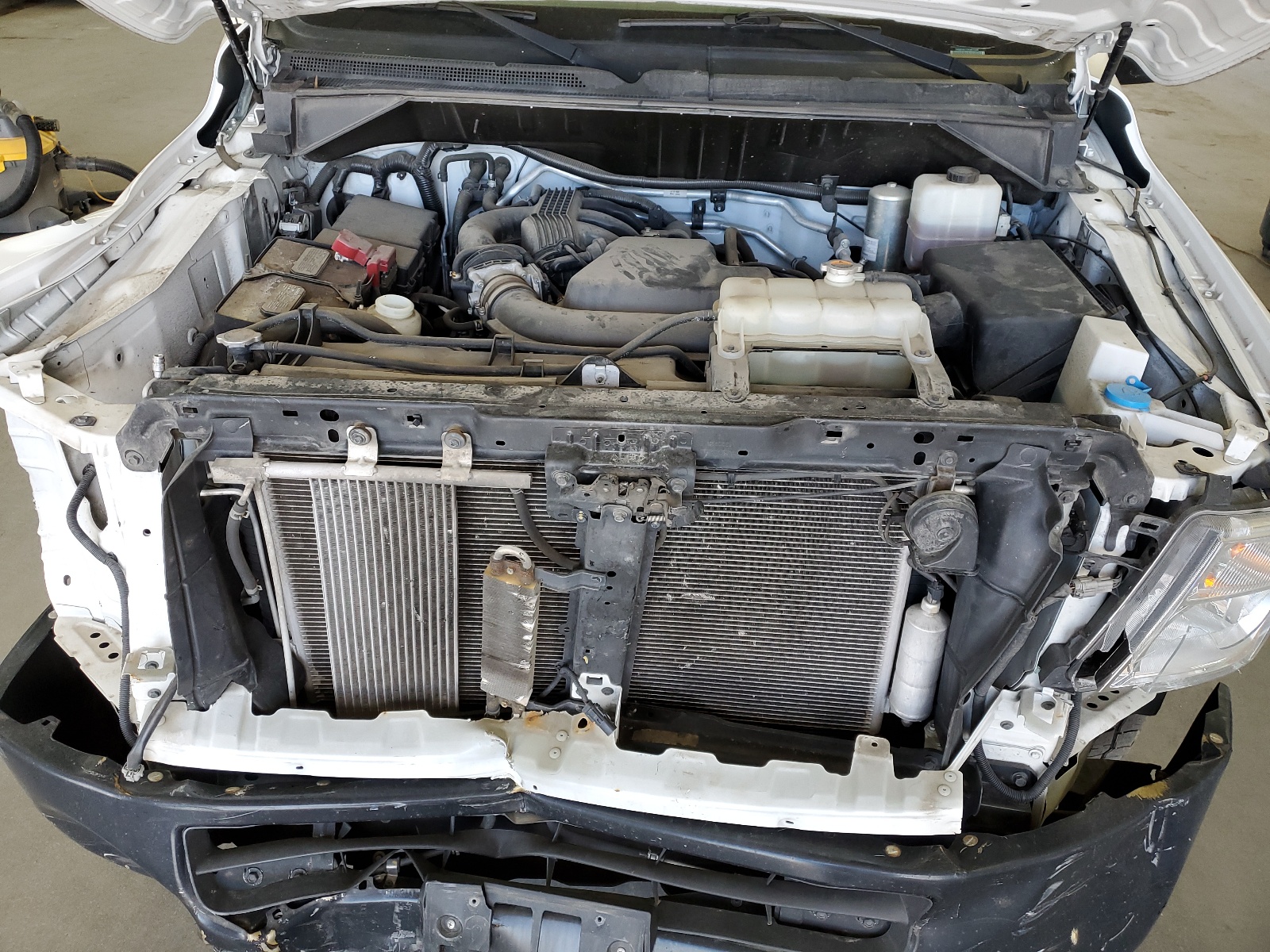 1N6BF0KY7KN810366 2019 Nissan Nv 2500 S