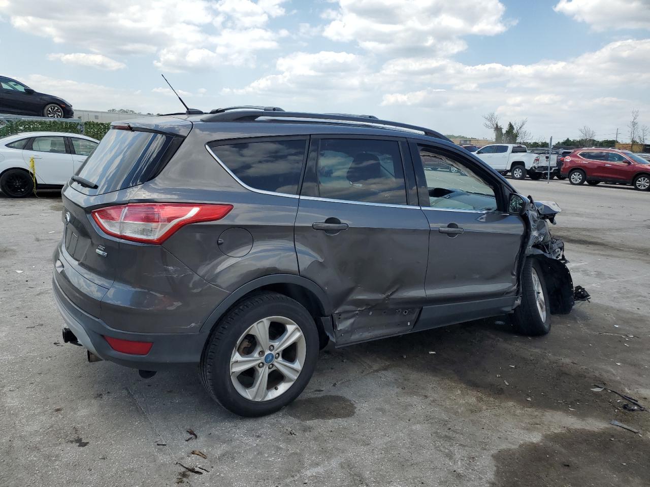 VIN 1FMCU9GX4DUD06900 2013 FORD ESCAPE no.3