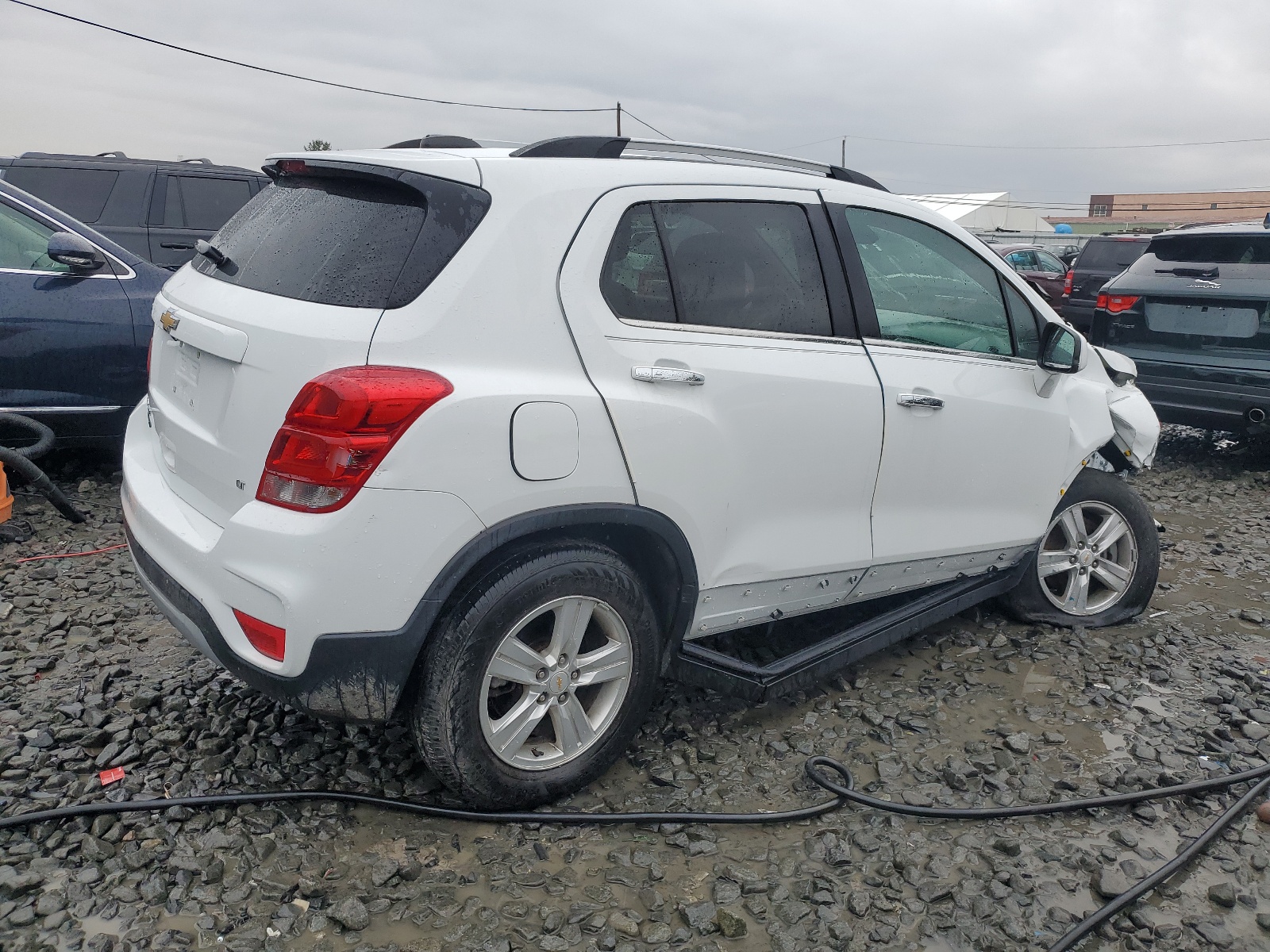 KL7CJPSB0JB568933 2018 Chevrolet Trax 1Lt